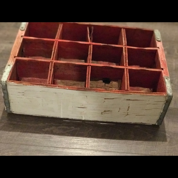 Vintage Seven Up Bottle Crate - Picture 3 of 6